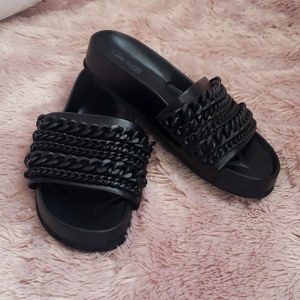 Women's slip on sandals